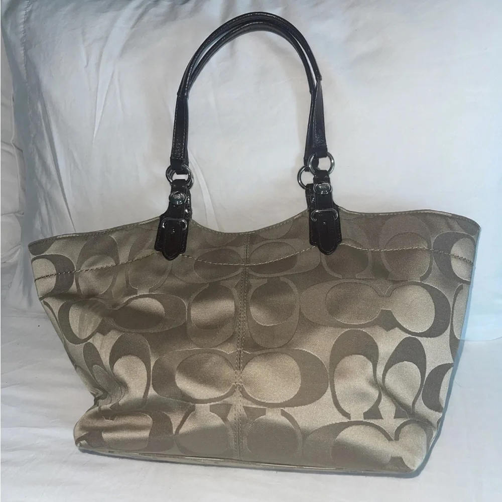 Coach Tan and Brown Signature Tote​